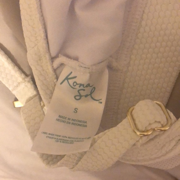 swim from target - Picture 3 of 3